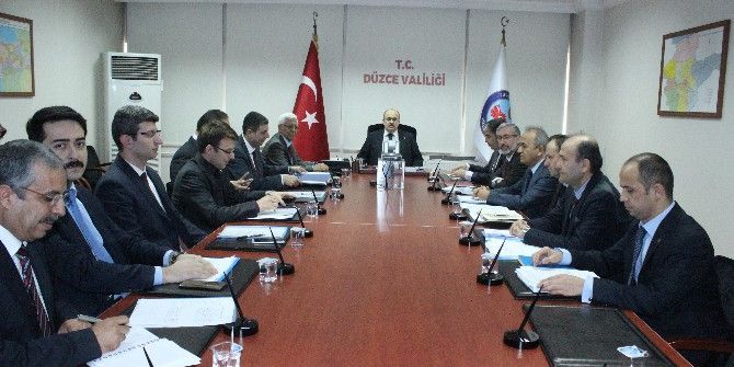 Kamu Yatırımları Masaya Yatırıldı