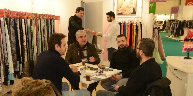 Bursalı Tekstilciler Paris’te