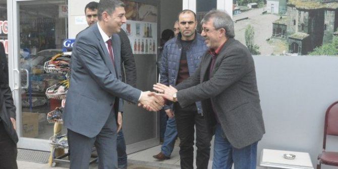 Kaymakam Öztürk, Stk’ları Geziyor