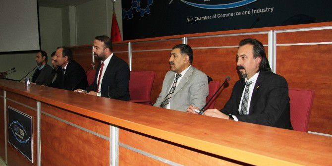 Berber Ve Kuaförlerin Sorunları Masaya Yatırıldı