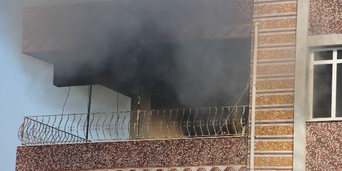 Antakya’da Korkutan Yangın