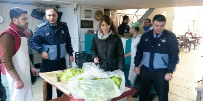 Dilovası’nda Gıda Satışı Yapılan Dükkanlar Denetlendi