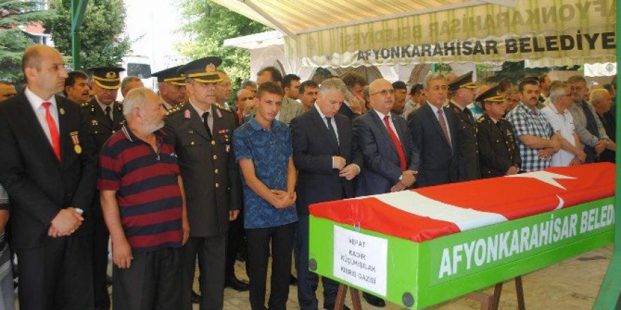 Kıbrıs Barış Harekatı Gazisi Kadir Küçükışılak Son Yolculuğuna Uğurlandı