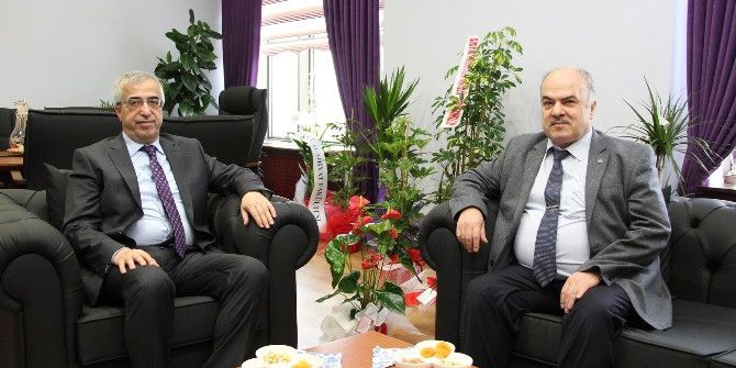 Yeni Rektör Şengörür’e Tebrik Ziyareti