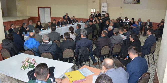 Söke Kaymakamı Tahsin Kurtbeyoğlu’ndan Bağarası’nda Halk Toplantısı