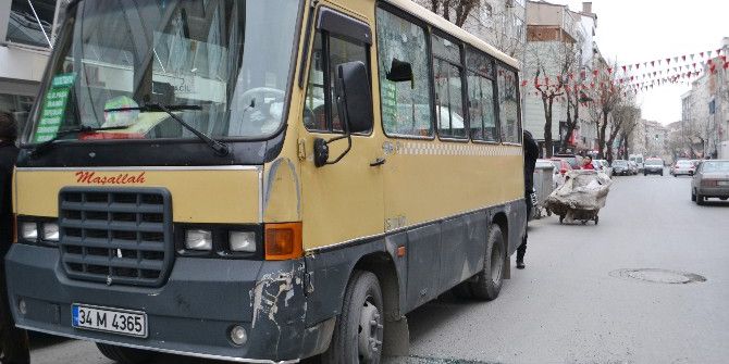 Gaziosmanpaşa’da Silahlı Çatışma: 2 Yaralı