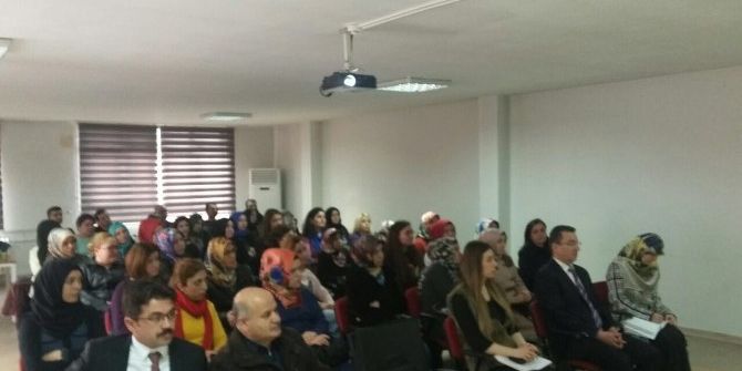 Çocuk Bakım Personeli Eğitimden Geçti