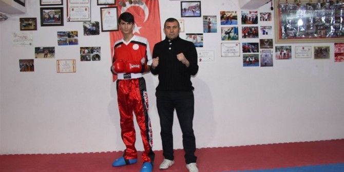 Malatyalı Kick Boksçu Fatih Kürşat Aygün Avrupa Kupasında Ringe Çıkacak