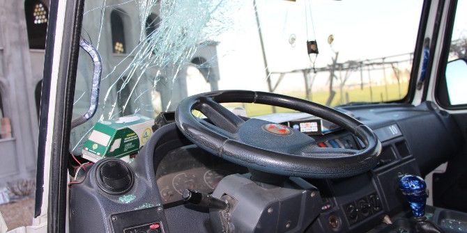 Minibüs Kooperatifleri Arasında Kavga: 4 Yaralı