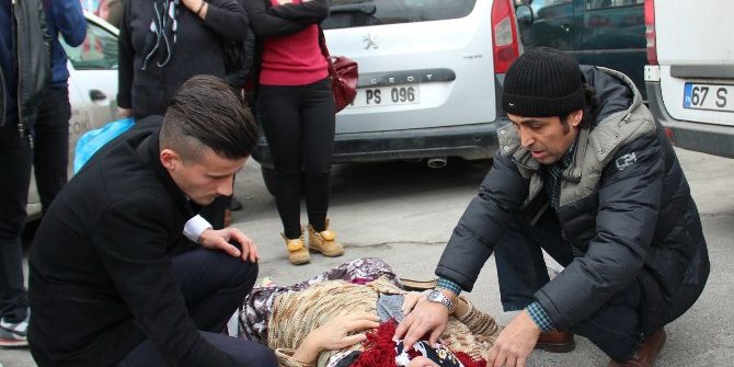 Öğrenci Servisi Yaşlı Kadına Çarptı