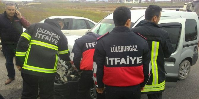 Lüleburgaz’da Zincirleme Kaza: 23 Yaralı