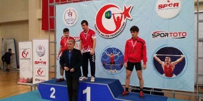 Halter De Türkiye Üçüncülüğü