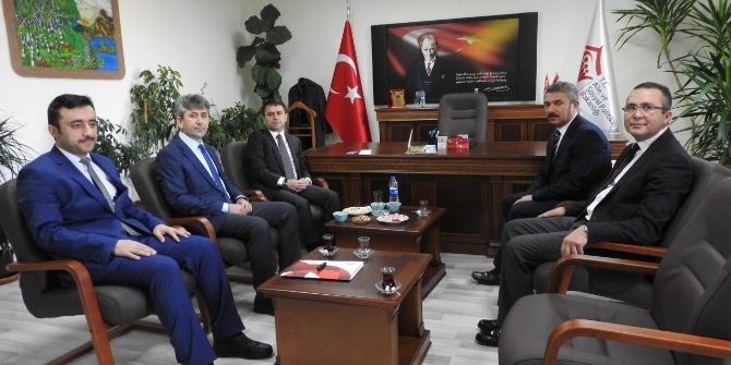 Vali Aktaş, Aile Ve Sosyal Politikalar İl Müdürlüğünü Ziyaret Etti