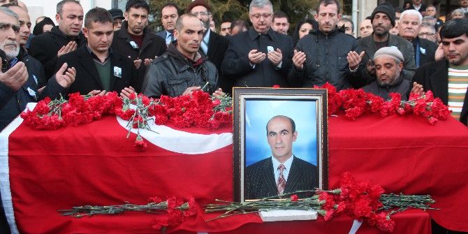 Öldürülen Ereğli Sosyal Yardımlaşma Müdürü Toprağa Verildi