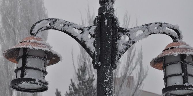 Kars’ta Sis, Soğuk Hava Ve Kırağı Hayatı Olumsuz Etkiledi