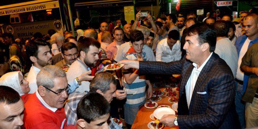 Demokrasi Nöbetine Osmangazi Desteği