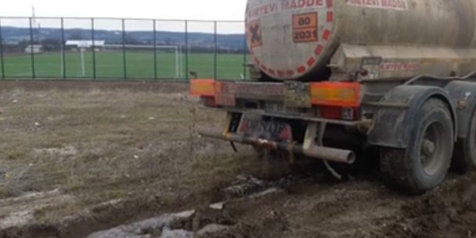 Tankerden Sızan Asit Çevreye Zarar Verdi