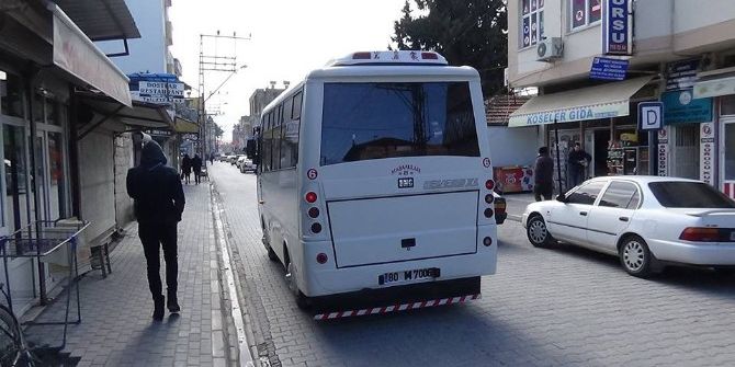 Dolmuş Şoföründen Örnek Davranış