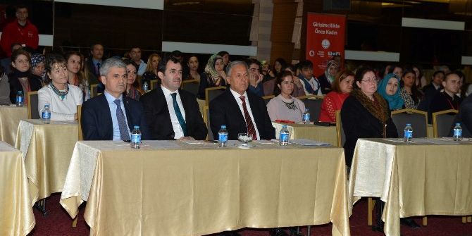 Girişimcilikte Önce Kadınlar Projesi Eğitim Toplantısı