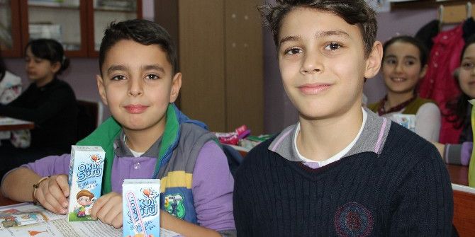 Sağlıklı Nesiller Sütle Besleniyor