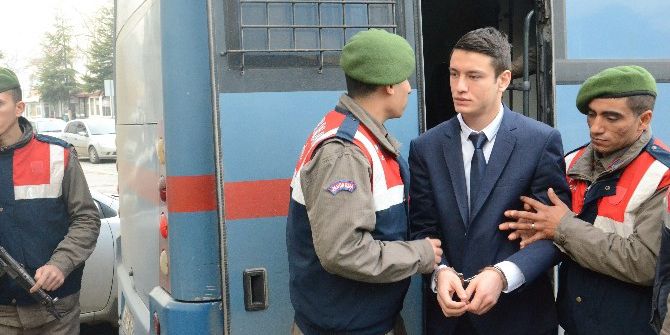 “İlahi Emir Geldi” Deyip Ağabeyini Bıçaklayan Sanığın Tahliye Talebi Reddedildi