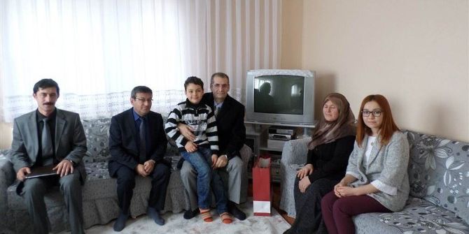 Kaymakam Eskin Şehit Ailelerini Ziyaret Etti