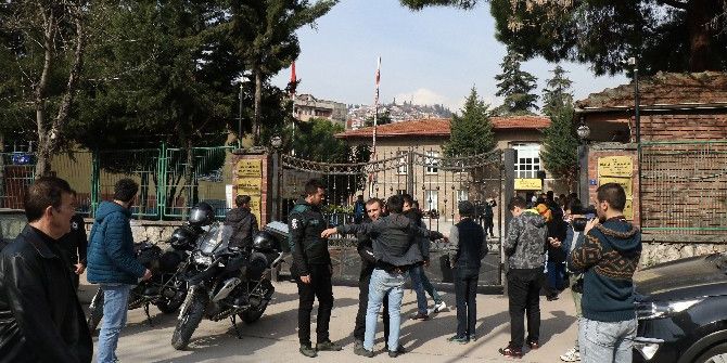 Narkotim Okul Önlerini Abluka Altına Aldı