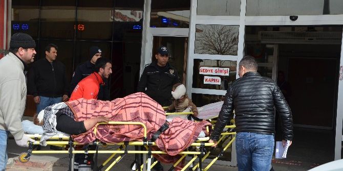 Deaş’ın Saldırısında Yaralanan Suriyeli 3 Çocuk İle Bir Kadın Kilis’e Getirildi
