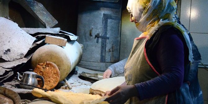 Muş’ta Kendi Tandırlarını Yakamayan Vatandaşlar Çareyi Fırınlarda Buldu