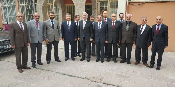 Vali Güvençer Müftülük Toplantısına Katıldı