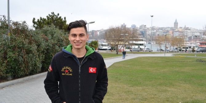 Avrasya Tünelini Bisikletle Geçen Çılgın Genç O Anları Anlattı