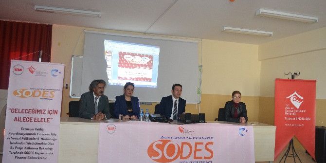 Çat’ta “Geleceğimiz İçin Ailece El Ele Projesi” Kapsamında Eğitim Programı Düzenlendi