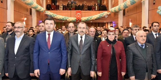Gümüşhane’de Cumhurbaşkanlığı Sistemi Konuşuldu