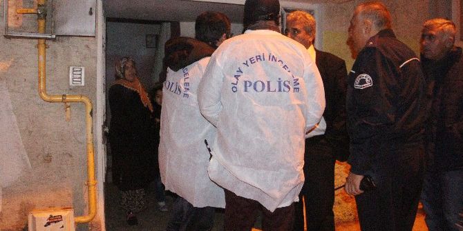 Polis Yaralı Kadını Alevlerin Arasından Kurtardı
