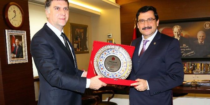 Bosna Hersek Büyükelçisi Dzanko’dan Veda Ziyareti