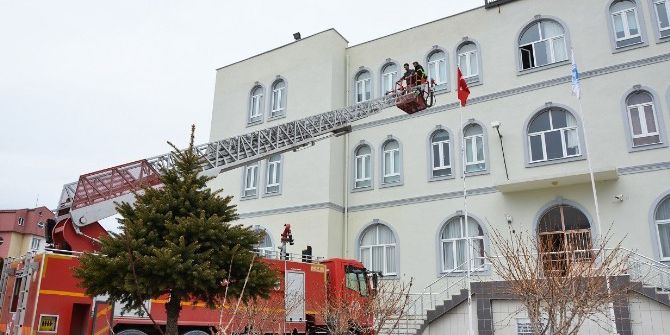 “Tahliye Ve Yangın Söndürme” Tatbikatı