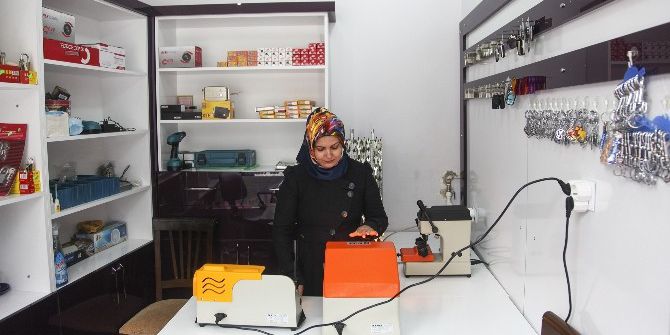 Türkiye’deki 3 Kadın Anahtarcıdan Biri Ahlat’ta