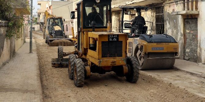 Akdeniz’de Asfalt Çalışmaları Başladı