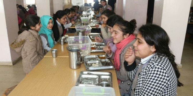 Kaymakam Uzan’dan Kız Öğrencilere Ziyaret