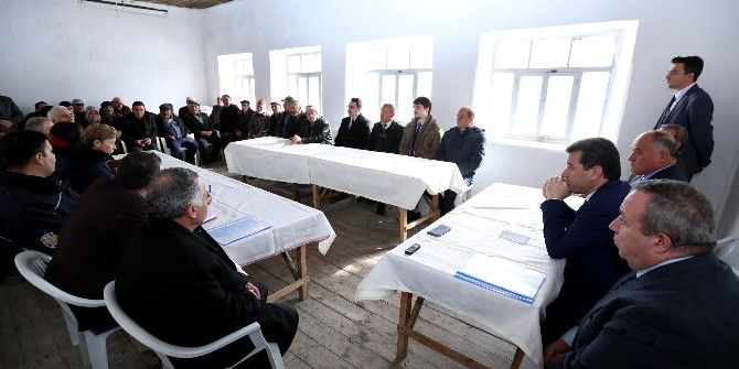 Vali Çelik, Han İlçesindeki Mahalle Muhtarlarının Sorunlarını Dinledi