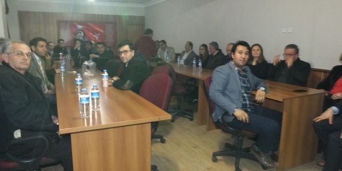 Burhaniye’de Okul Temsilcilerine Eğitim Semineri.