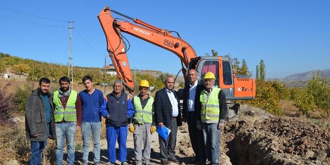 Kömekavak Mahallesinin Kanalizasyon Sorunu Çözüldü