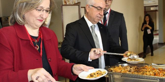 300 Diyetisyen Makarnaya Evet Deyip Tadım Yaptı