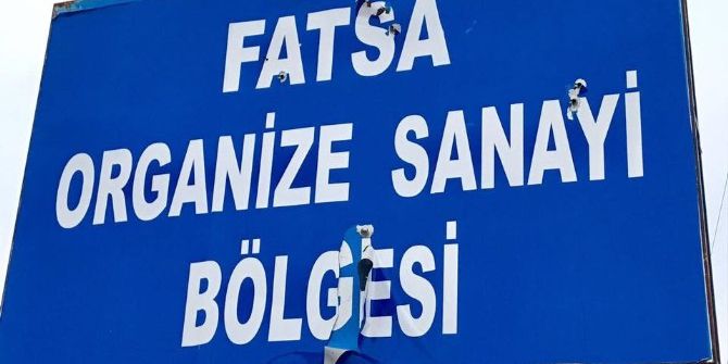 Şehir Magandaları Tabelayı Hedef Aldı