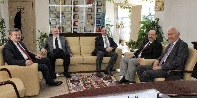 Başkan Konak’a Ziyaretler Devam Ediyor