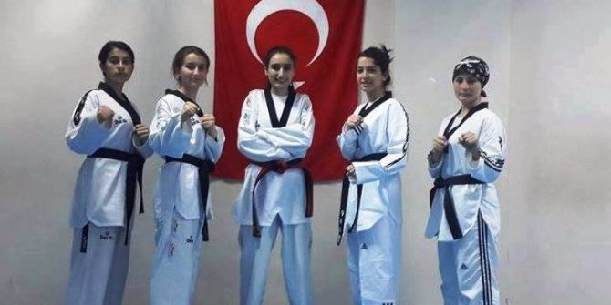 Fatsalı Tekvandocular Tekmeleri Şampiyonluk İçin Atacak