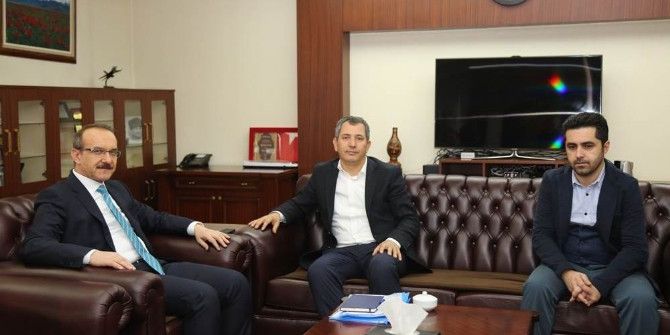 Vali Yavuz, İş Adamlarını Bilgilendirdi