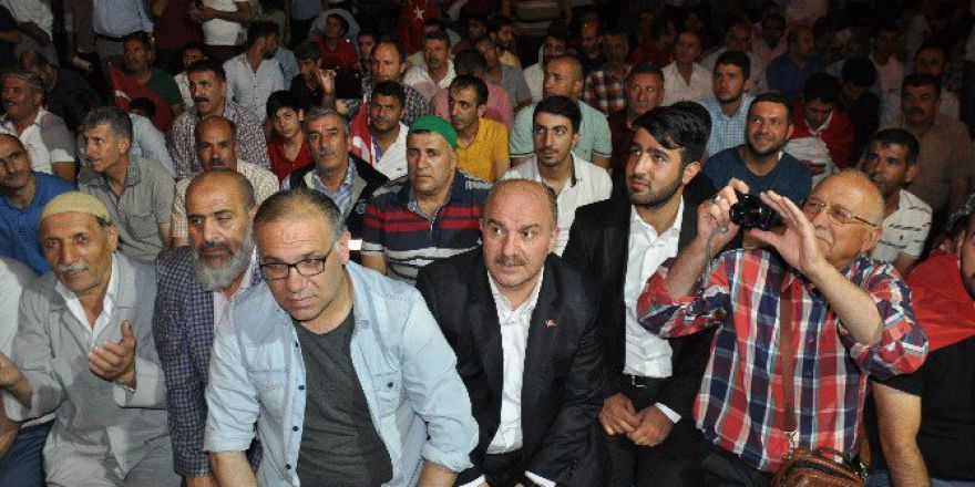 Muş’ta Şükür Namazı Kılındı