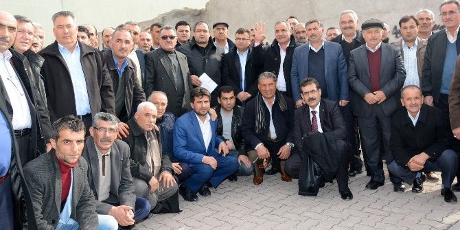 Aksaray’da Muhtarlar Ve Stk’lardan Referandumda ’Evet’ Çağrısı