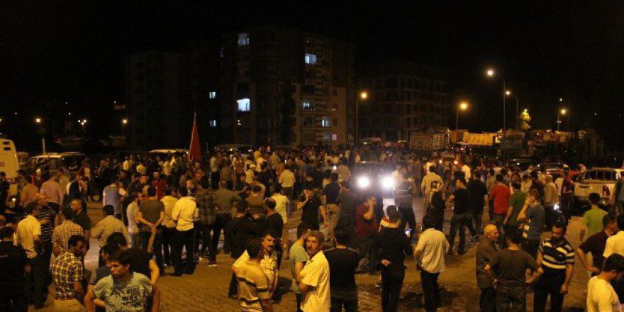 Asılsız ‘Darbe Kalkışması’ İhbarı Oltu’da Tedirginliğe Yol Açtı
